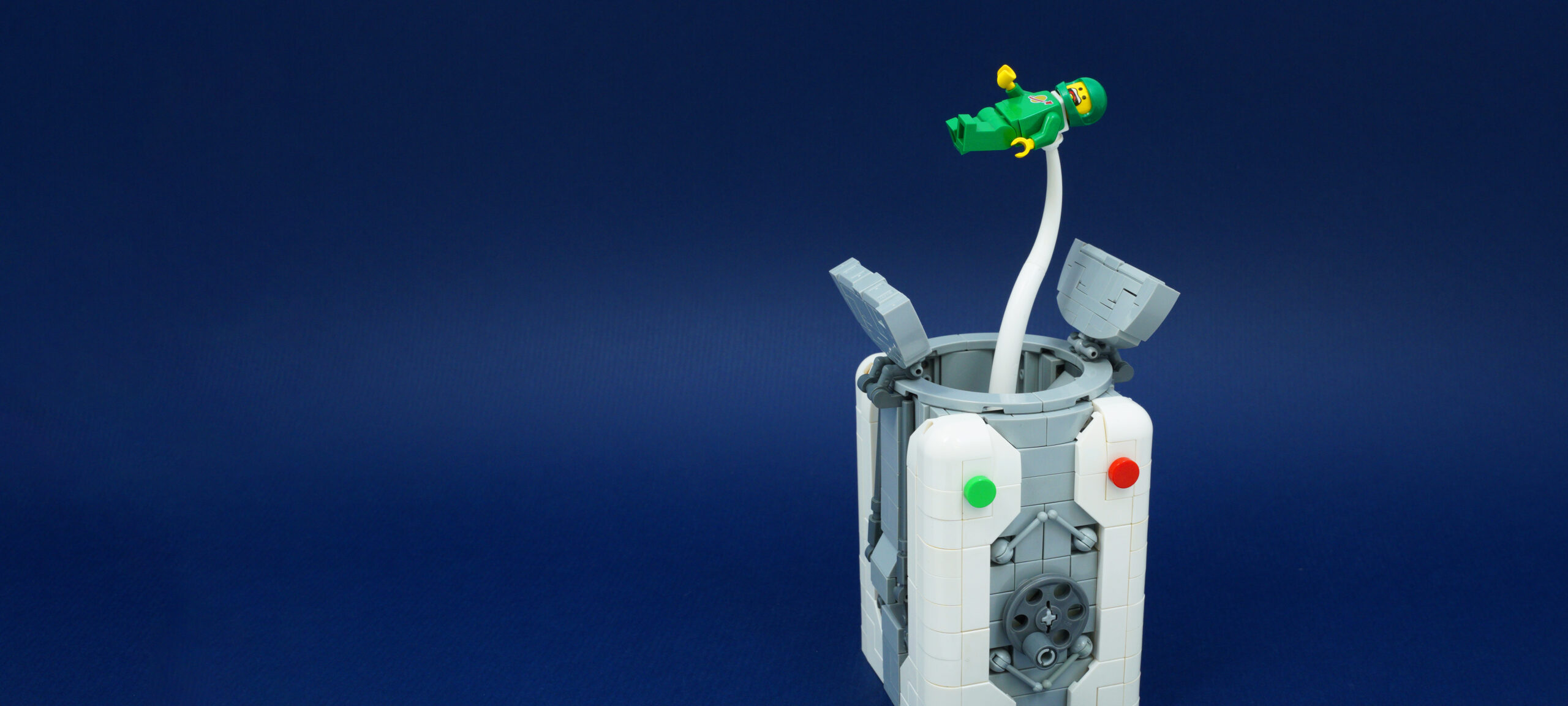 LEGO-Spacewalk-Machine-Banner